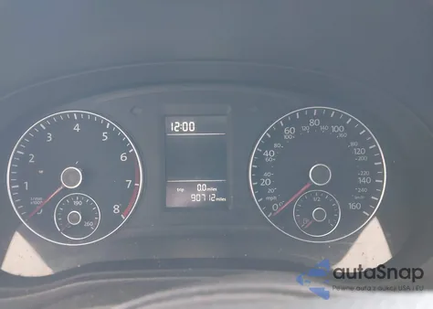 2013 Volkswagen Passat 2.5L S z USA, uszkodzony, nr VIN 1VWAP7A33DC078114